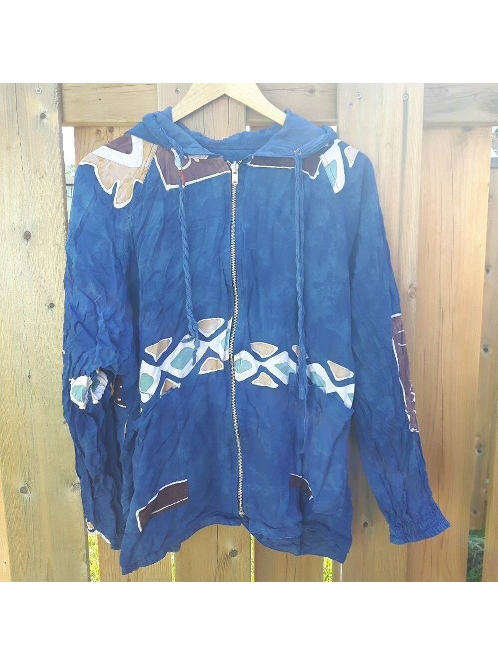 Beautiful Bayou Wear Tribal print Reversible M